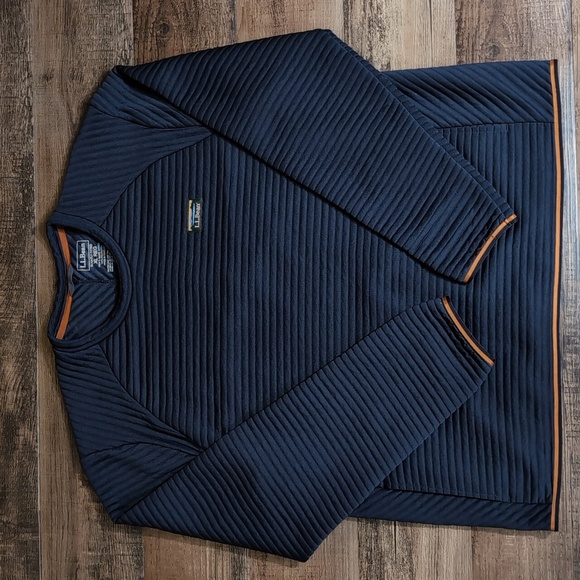 L.L. Bean Airlight Knit Crew Pullover Size XL In Dark Navy Blue Kangaroo Pocket - Picture 1 of 8